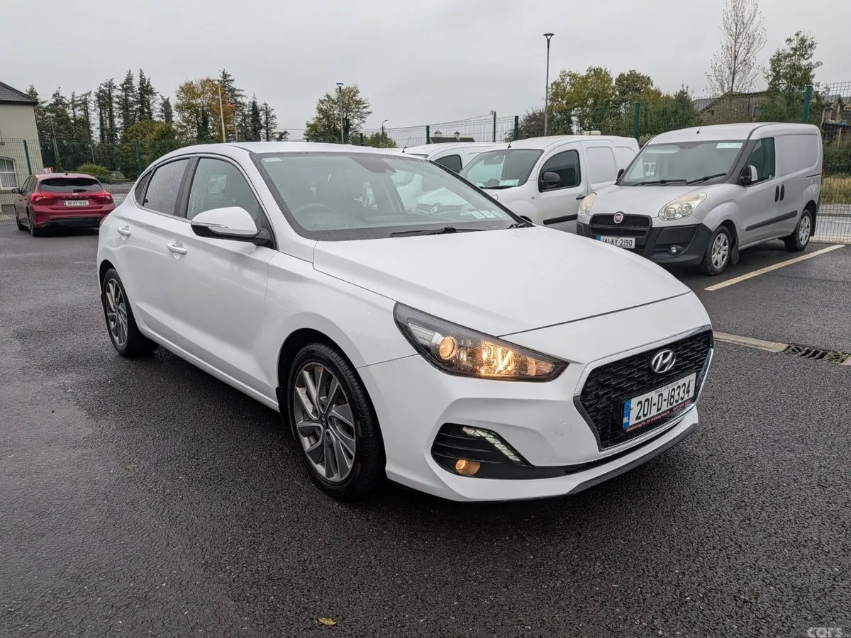 Hyundai i30 Hatchback, Petrol, 2020, White