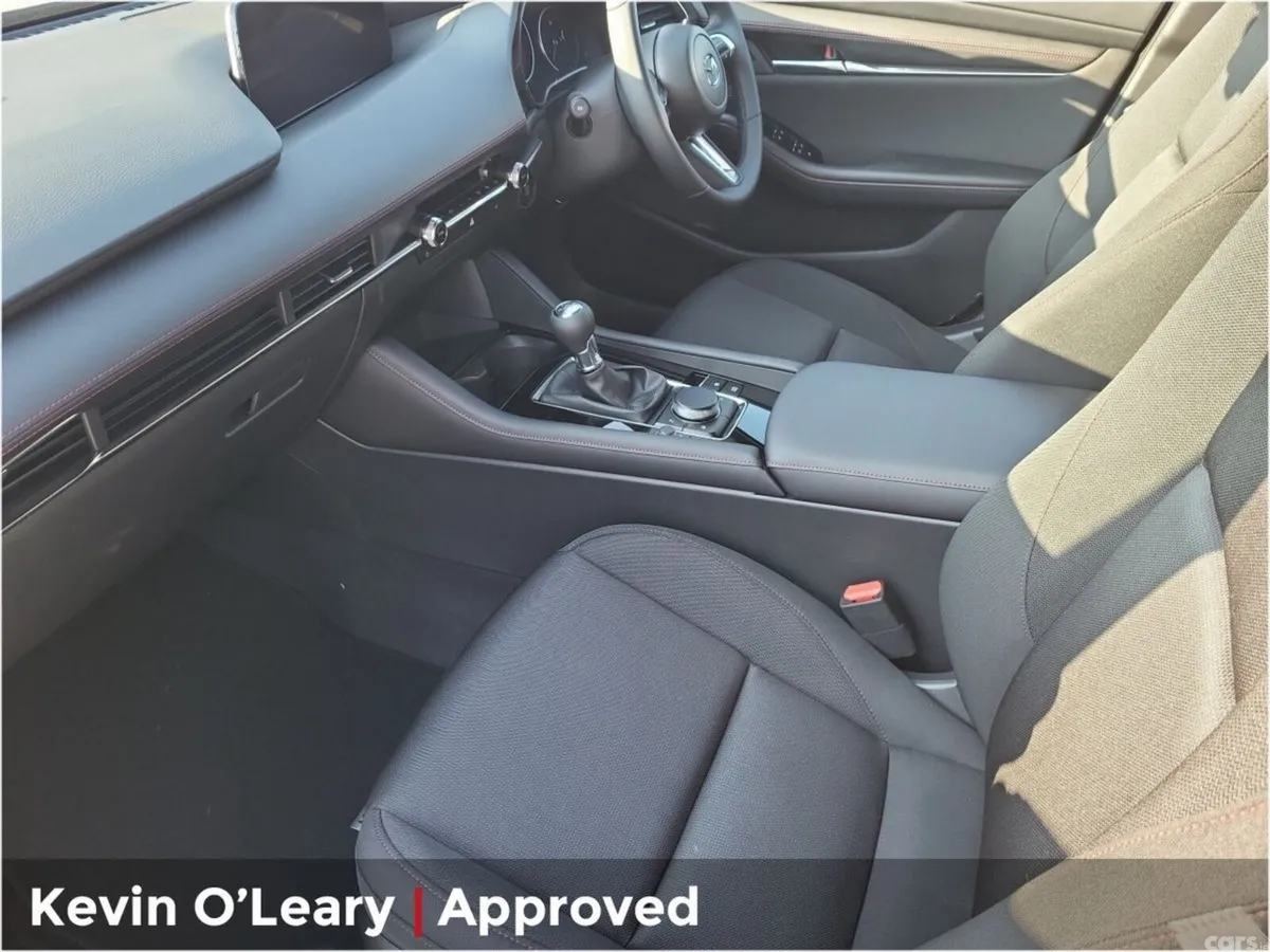 Mazda Mazda3 Hatchback, Petrol, 2026, Beige