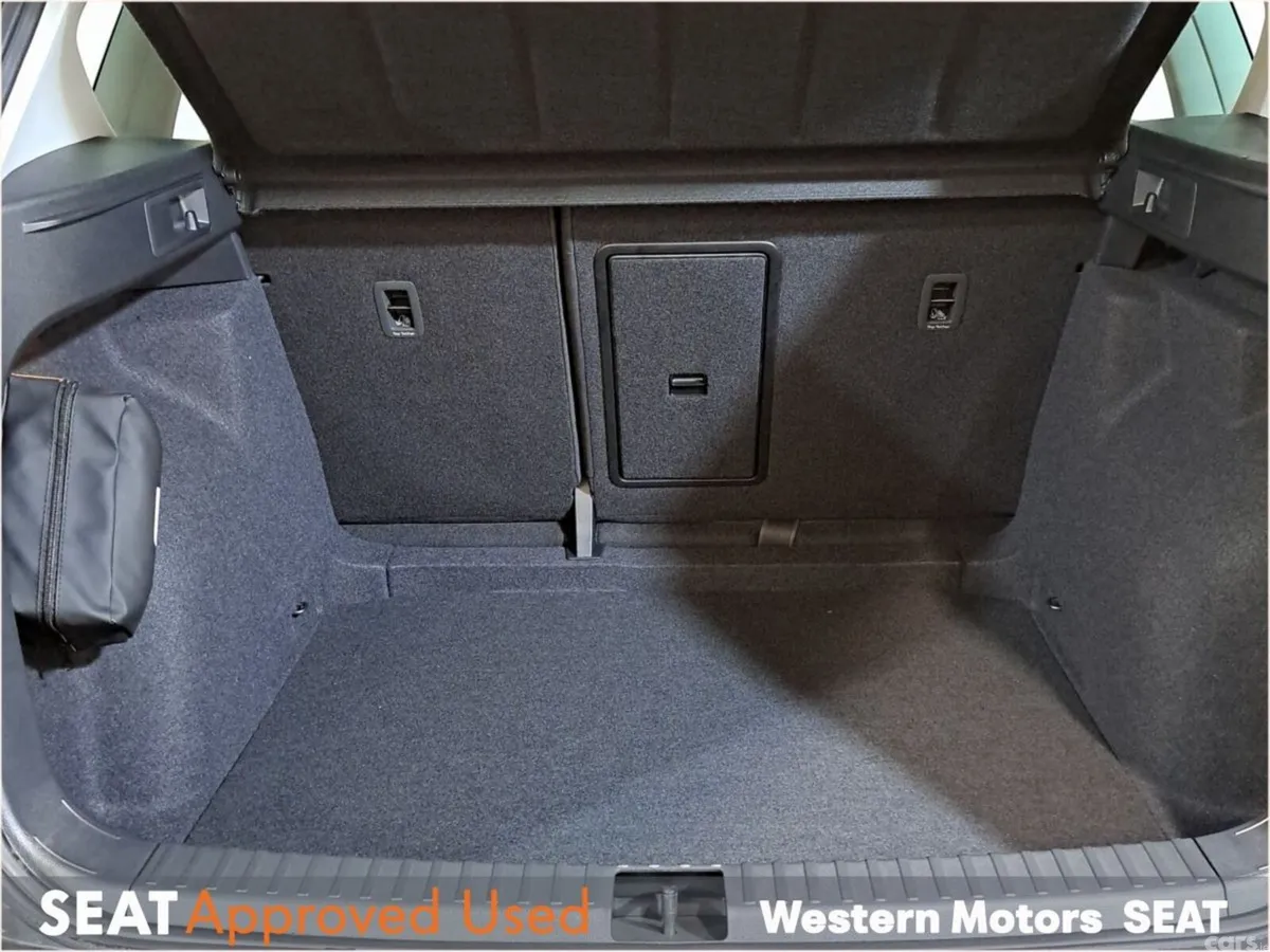 SEAT Ateca SUV, Petrol, 2026, Grey