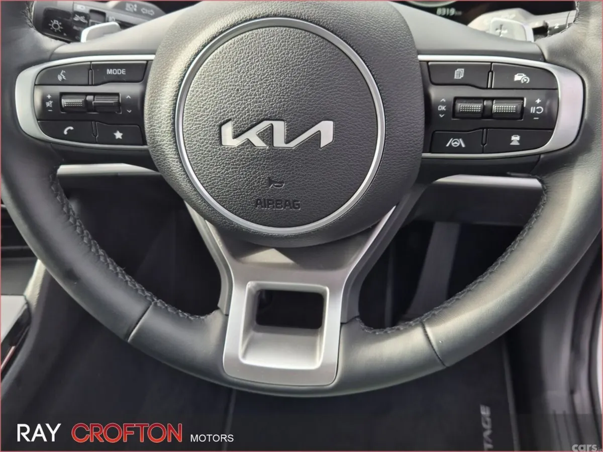 Kia Sportage SUV, Petrol Hybrid, 2025, White
