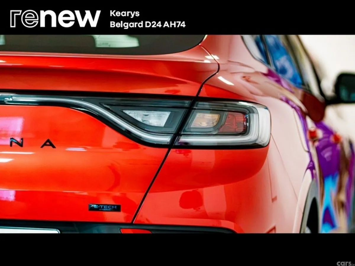 Renault Arkana Hatchback, Petrol, 2024, Red