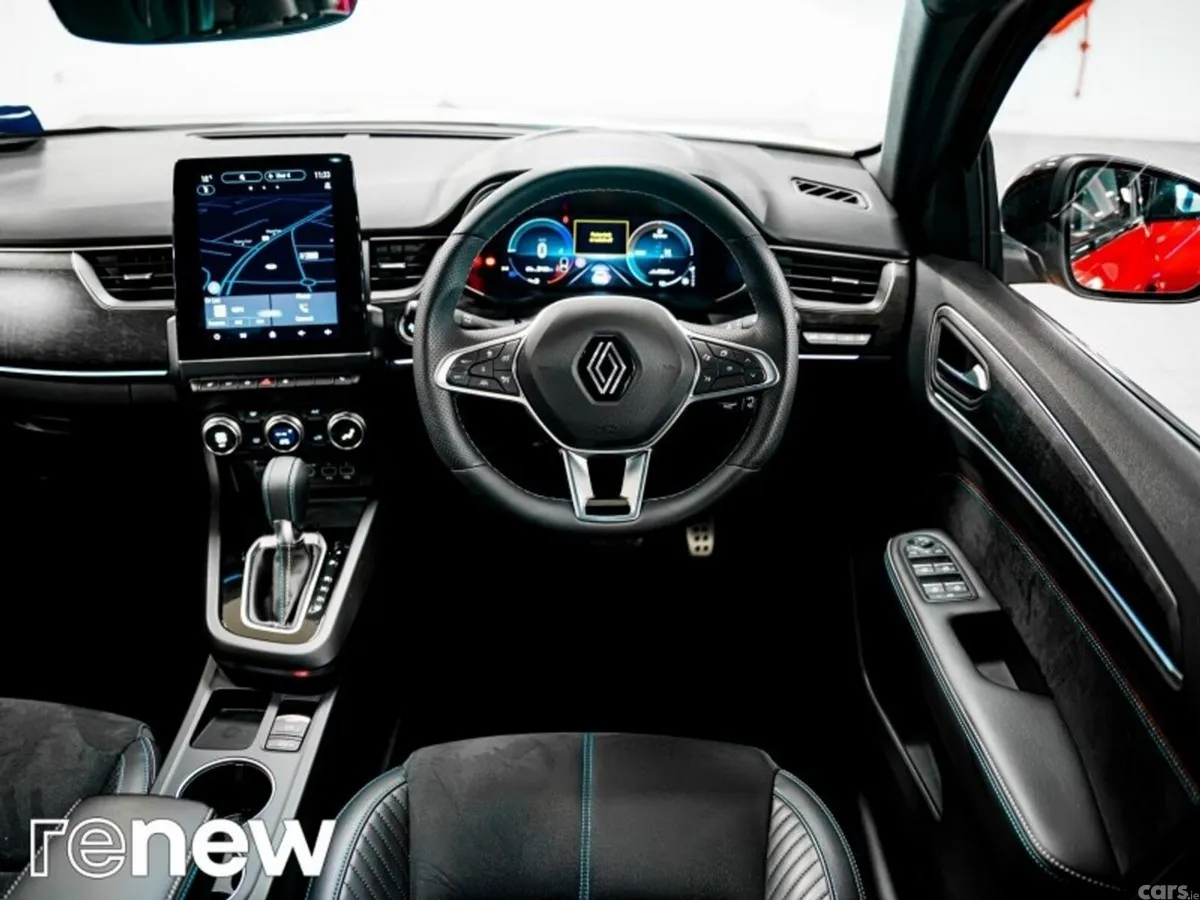 Renault Arkana Hatchback, Petrol, 2024, Red