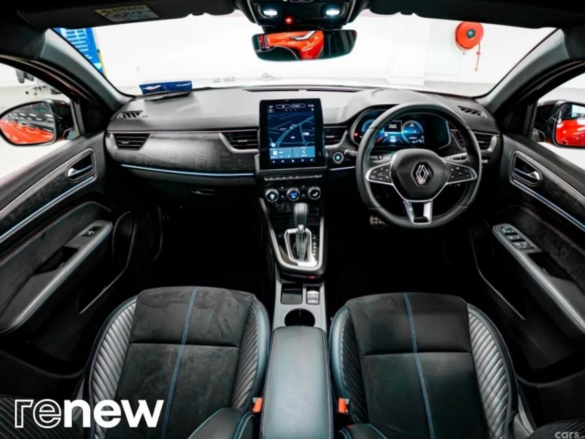 Renault Arkana Hatchback, Petrol, 2024, Red
