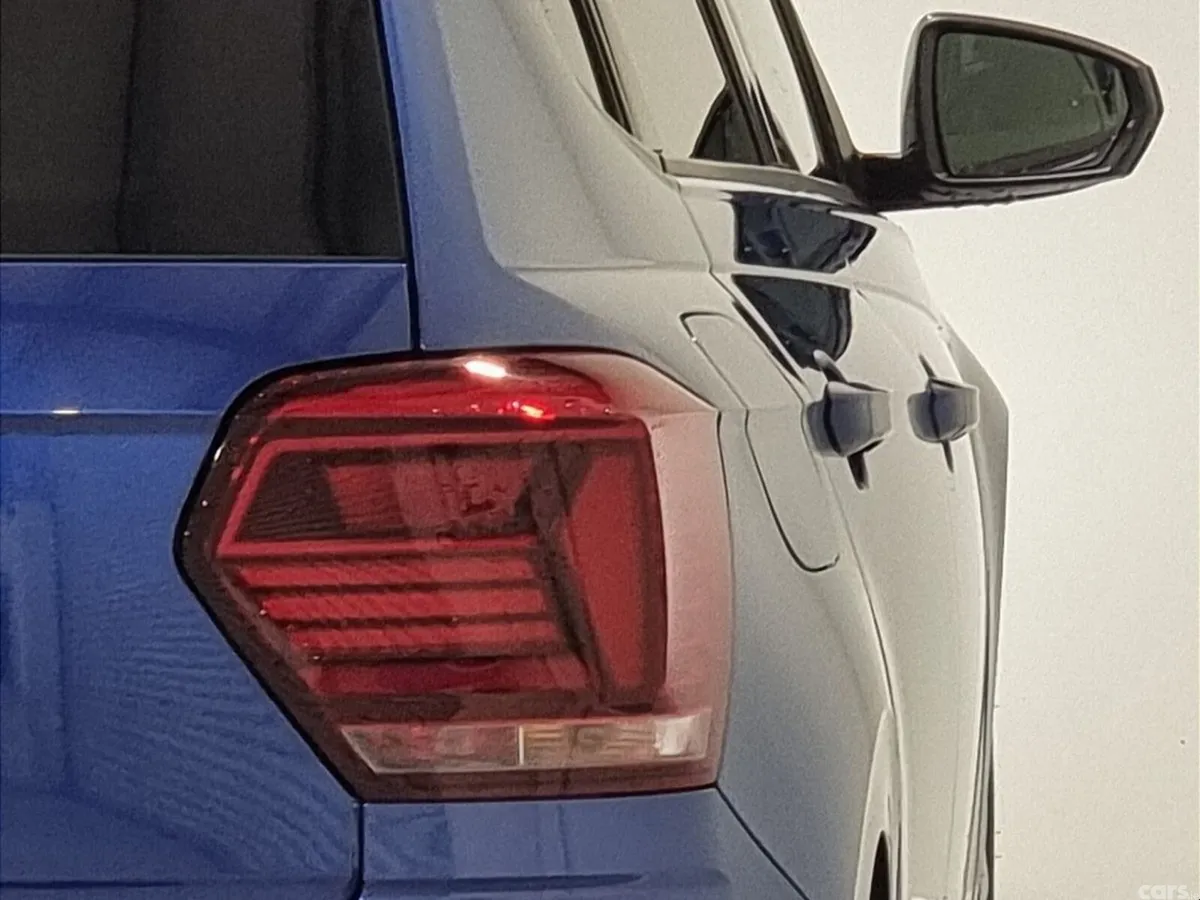 Volkswagen Polo Hatchback, Petrol, 2021, Blue