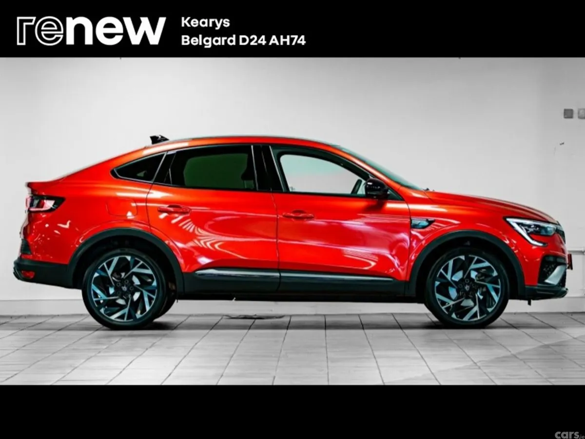 Renault Arkana Hatchback, Petrol, 2024, Red