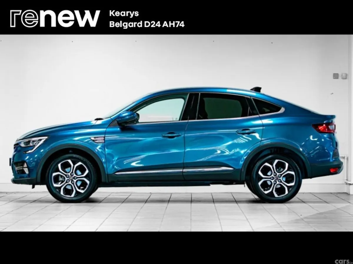 Renault Arkana Hatchback, Petrol, 2023, Blue