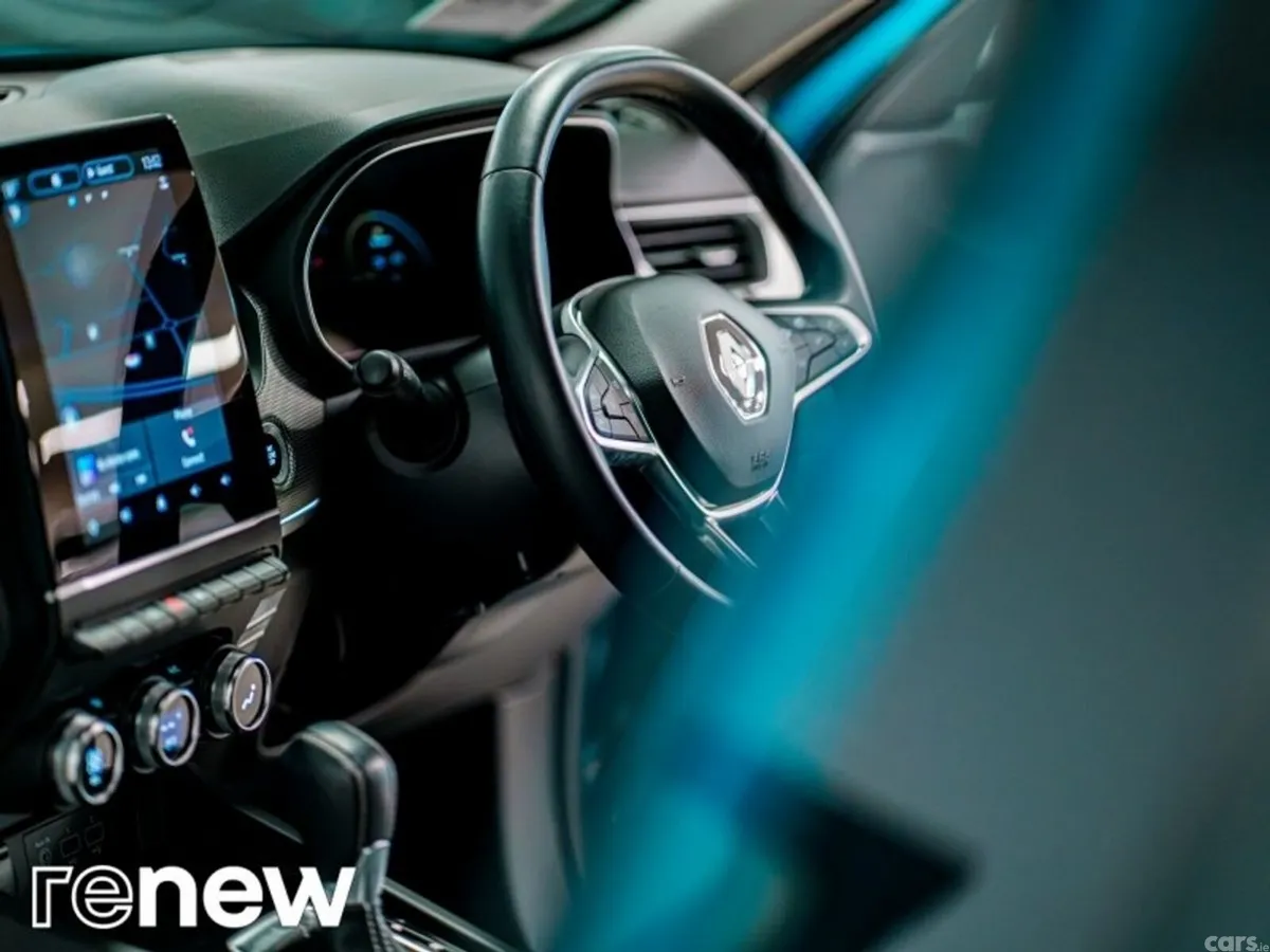 Renault Arkana Hatchback, Petrol, 2023, Blue