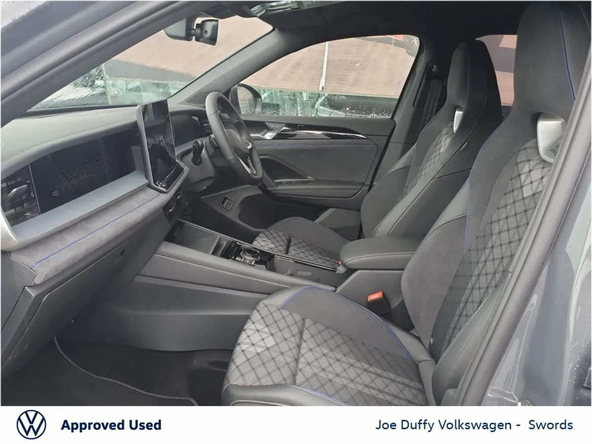 Volkswagen Tayron Estate, Petrol Plug-in Hybrid, 2026, Grey