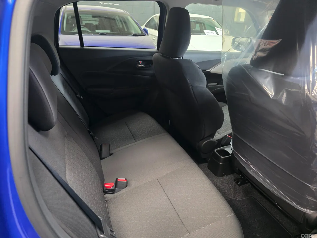 Suzuki Swift Hatchback, Petrol Hybrid, 2026, Blue