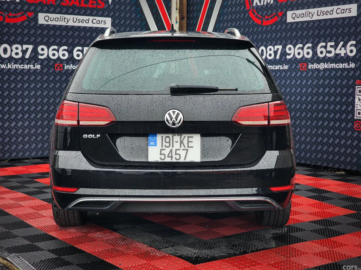 Volkswagen Golf Estate, Petrol, 2019, Black
