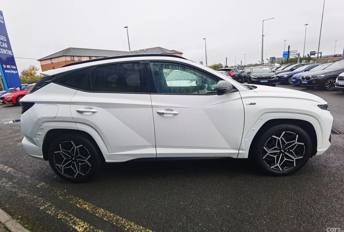 Hyundai Tucson SUV, Petrol Plug-in Hybrid, 2023, White
