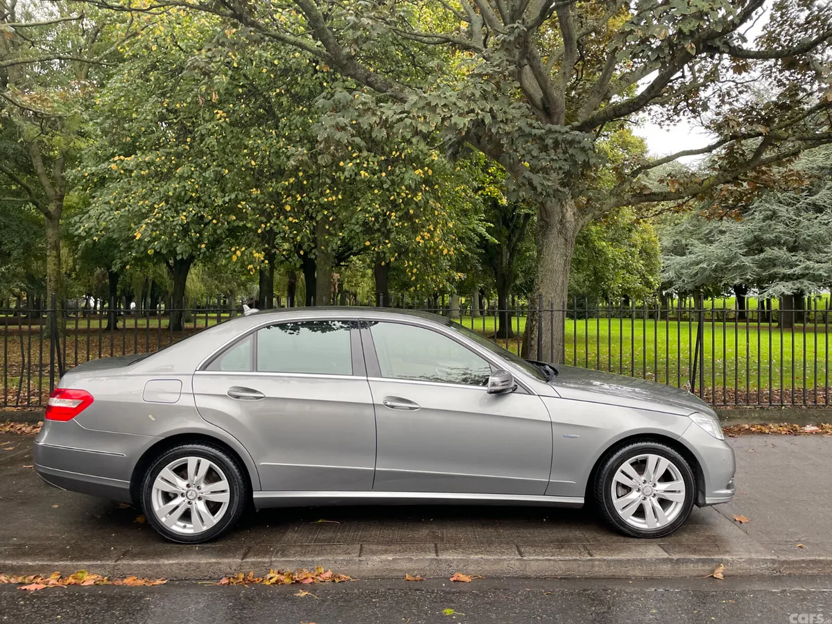 Mercedes-Benz E-Class Saloon, Diesel, 2012, Silver