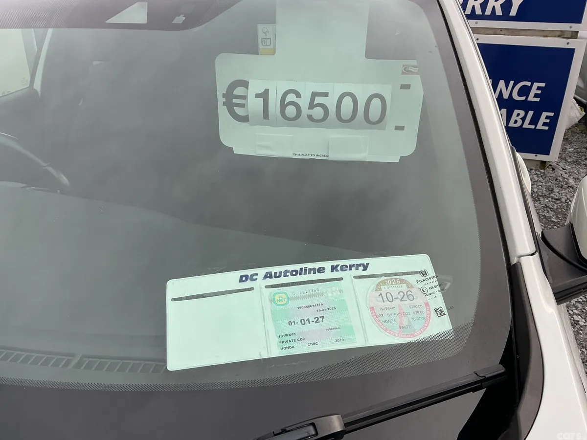 Honda Civic Hatchback, Petrol, 2019, White