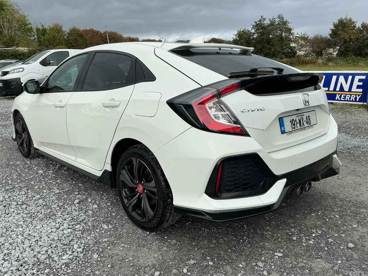 Honda Civic Hatchback, Petrol, 2019, White