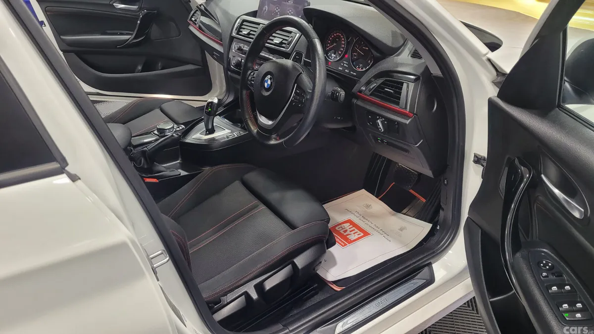 BMW 1-Series Hatchback, Diesel, 2016, White