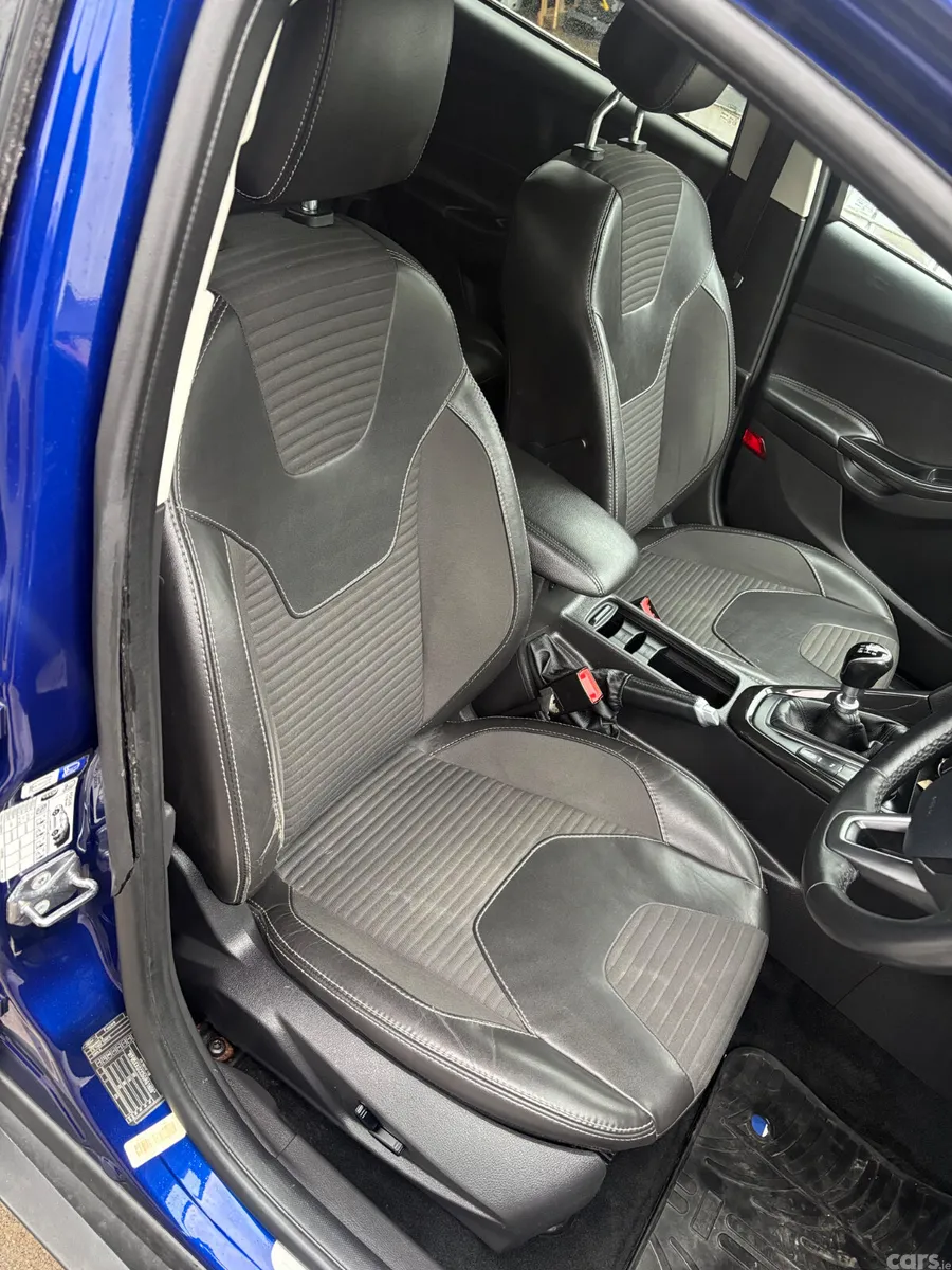 Ford Focus Hatchback, Diesel, 2016, Blue