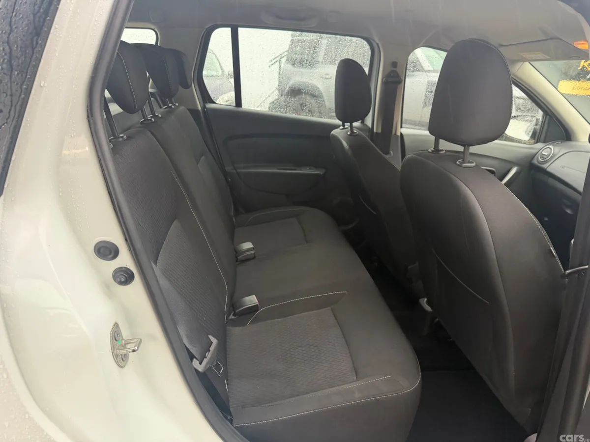 Dacia Logan Estate, Petrol, 2017, White