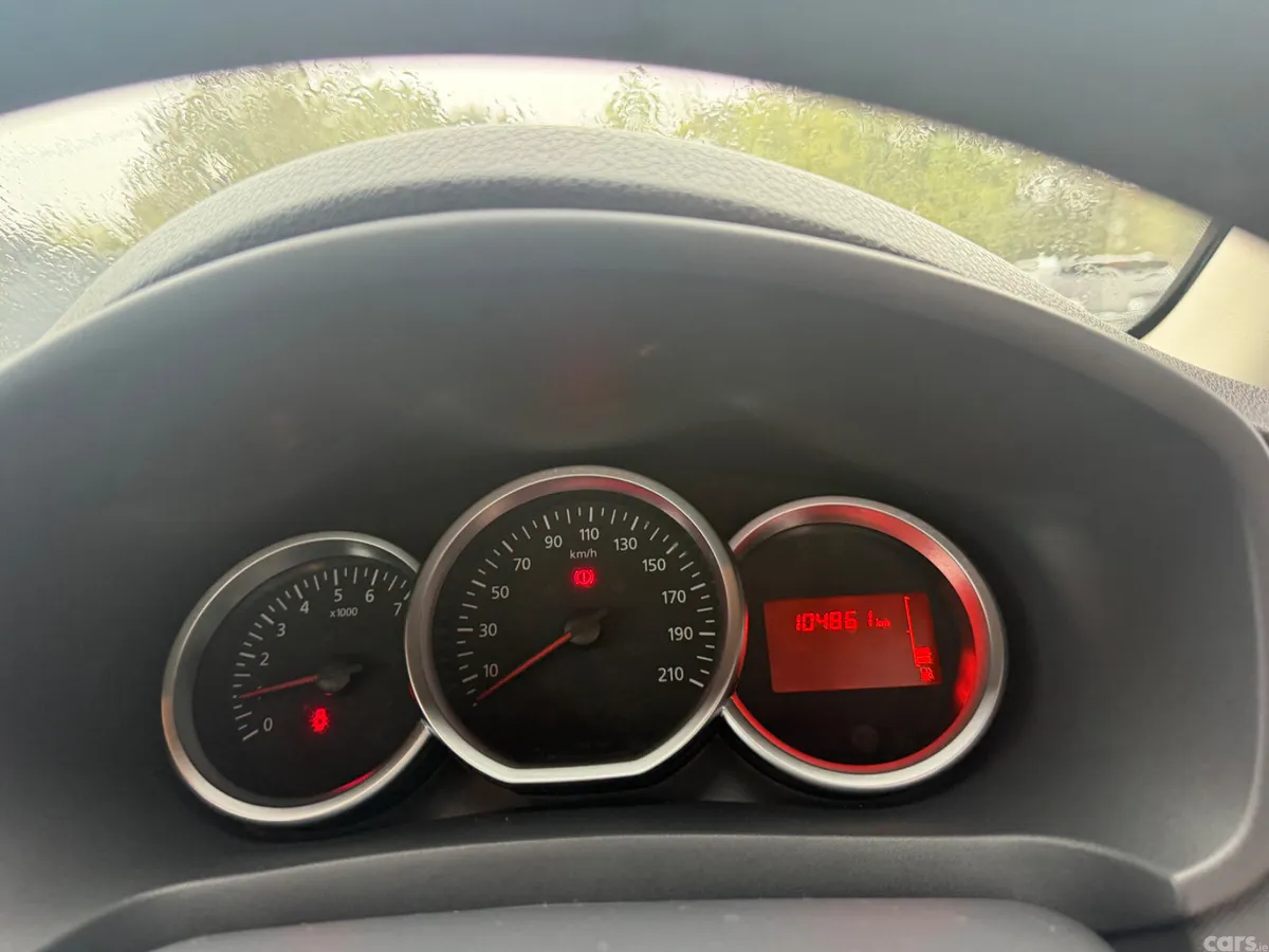 Dacia Logan Estate, Petrol, 2017, White