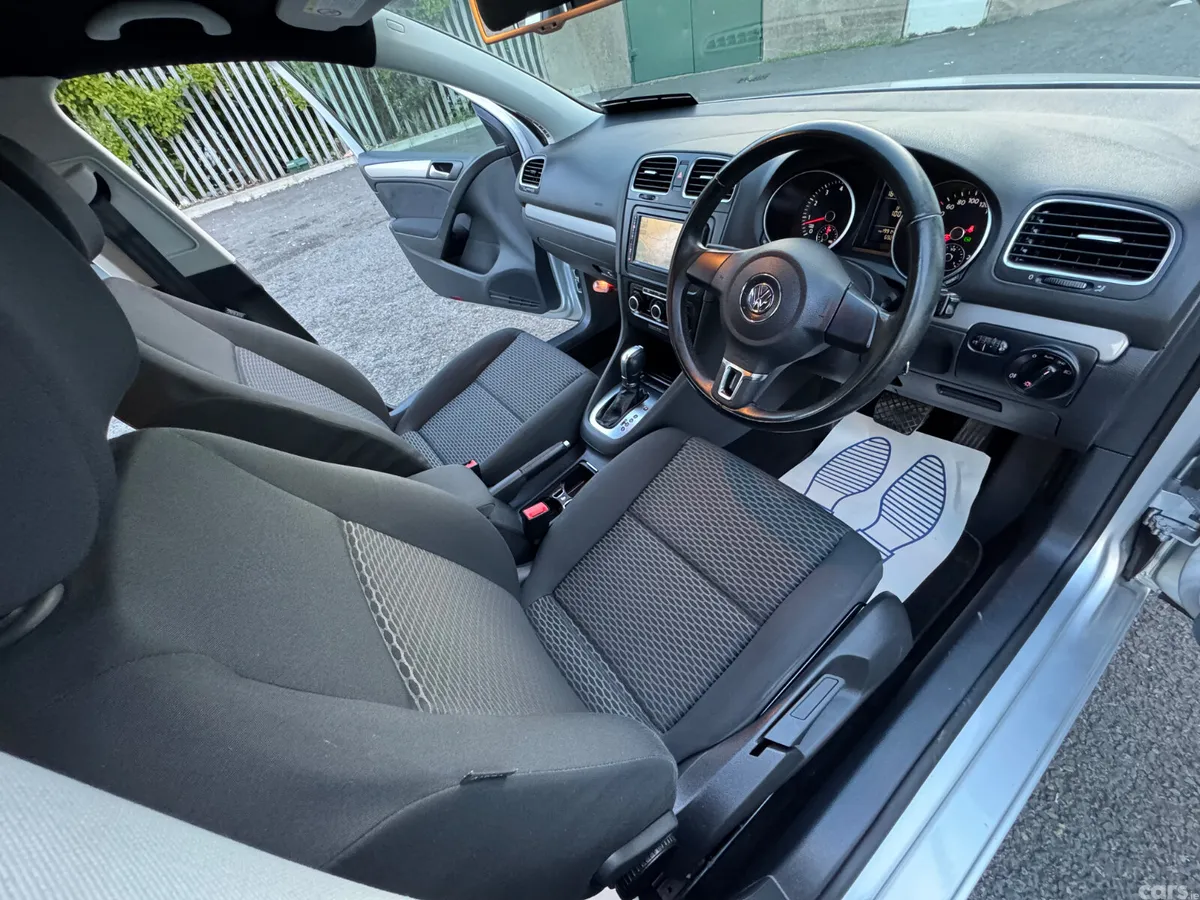 Volkswagen Golf Hatchback, Petrol, 2012, Silver