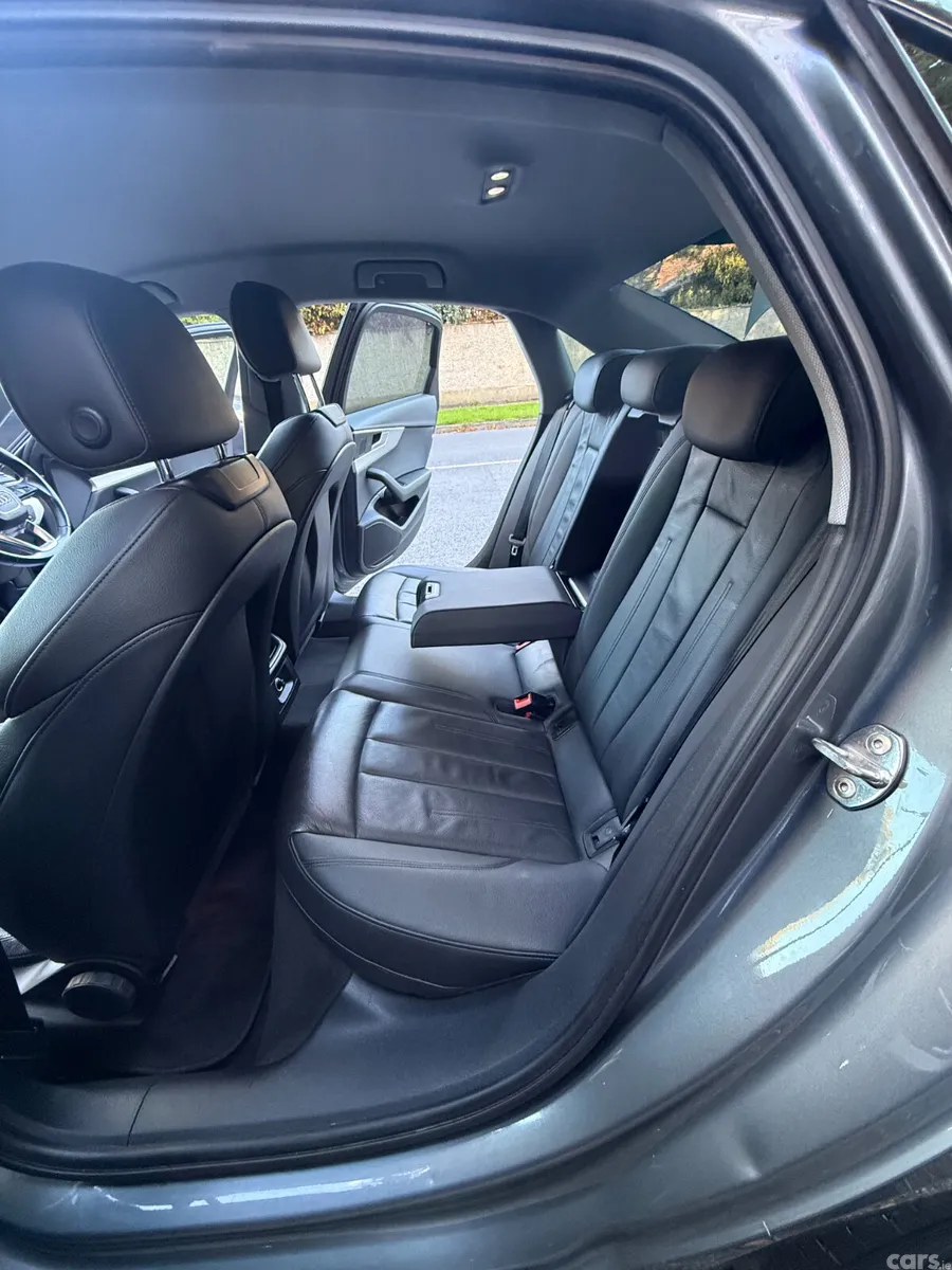 Audi A4 Saloon, Diesel, 2019, Grey