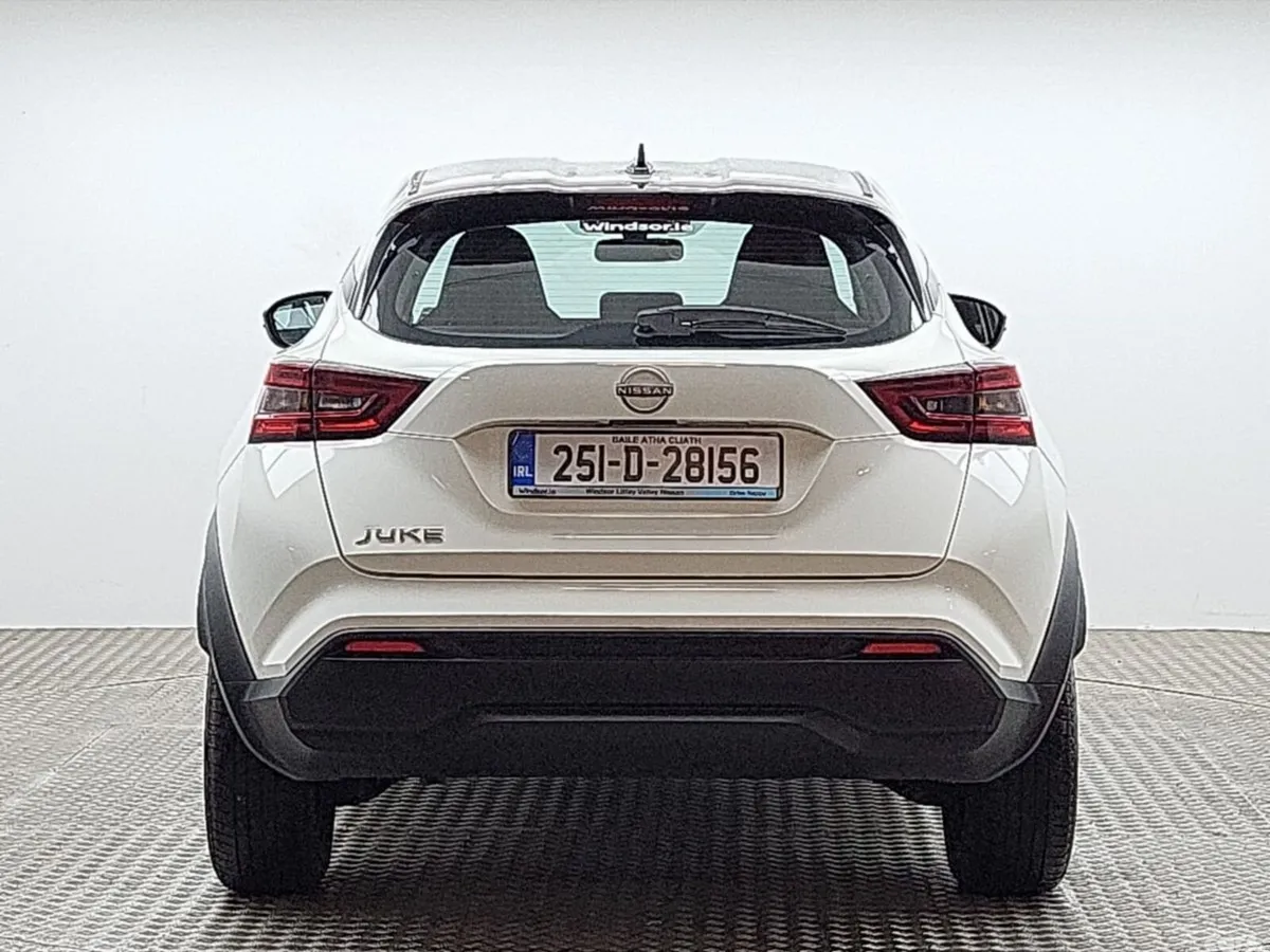 Nissan Juke SUV, Petrol, 2025, White