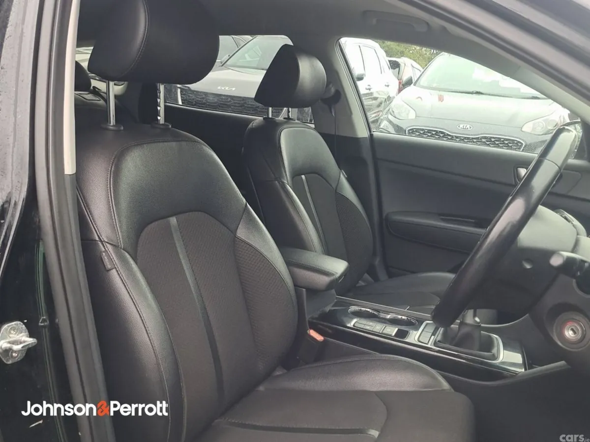 Kia Optima Estate, Diesel, 2018, Black