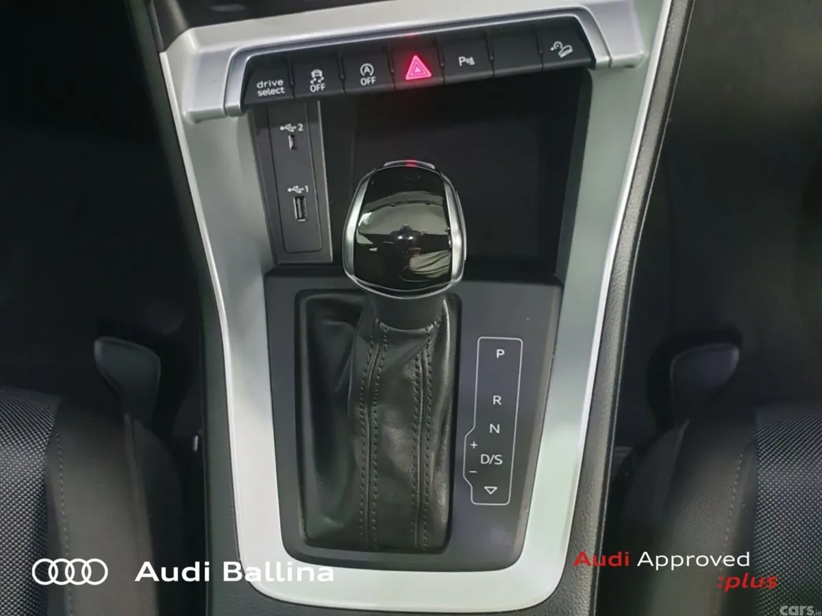 Audi Q3 SUV, Diesel, 2019, Blue