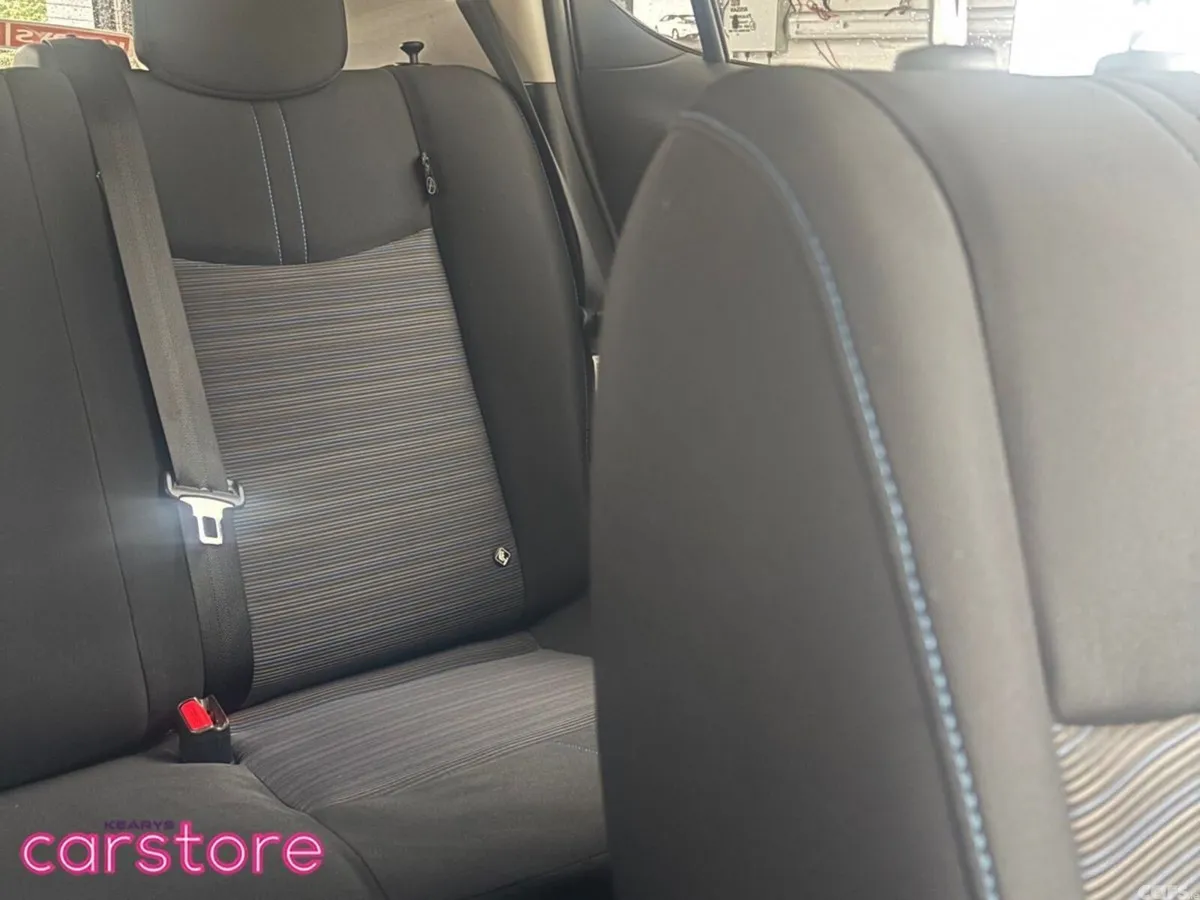 Nissan Leaf Hatchback, Electric, 2020, White