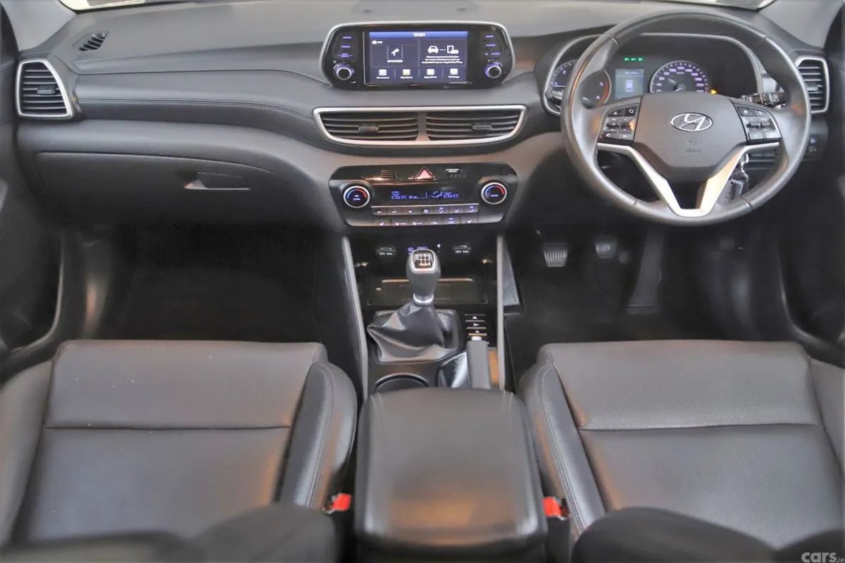 Hyundai Tucson SUV, Diesel, 2019, White