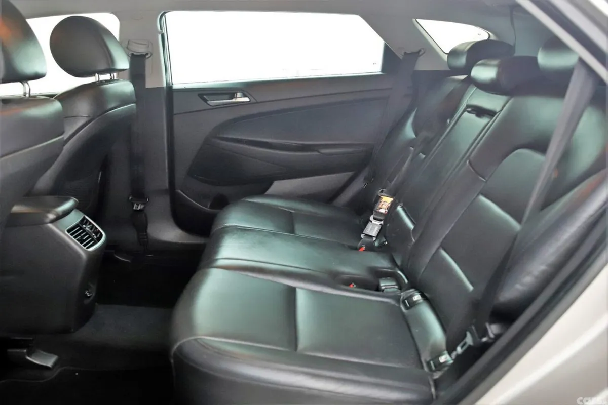 Hyundai Tucson SUV, Diesel, 2019, White