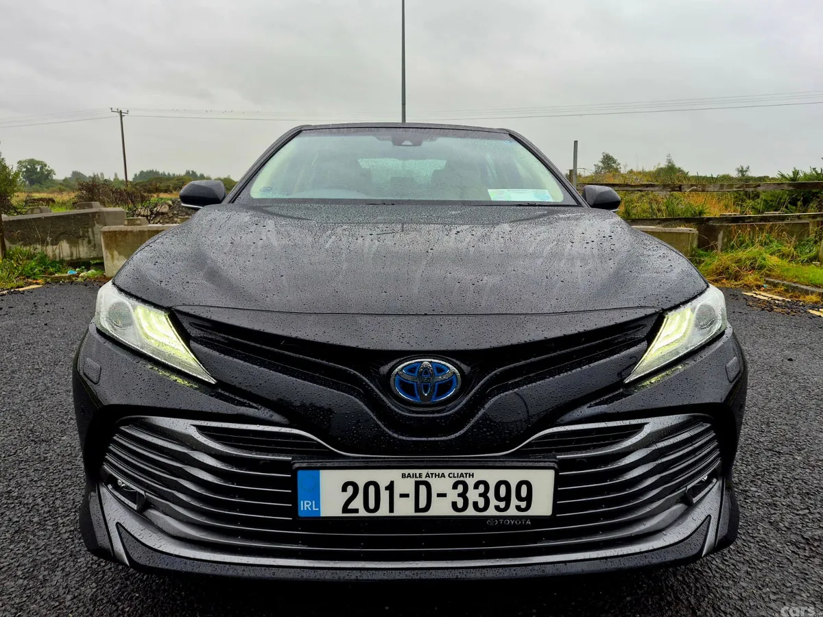 Toyota Camry Saloon, Petrol Hybrid, 2020, Black