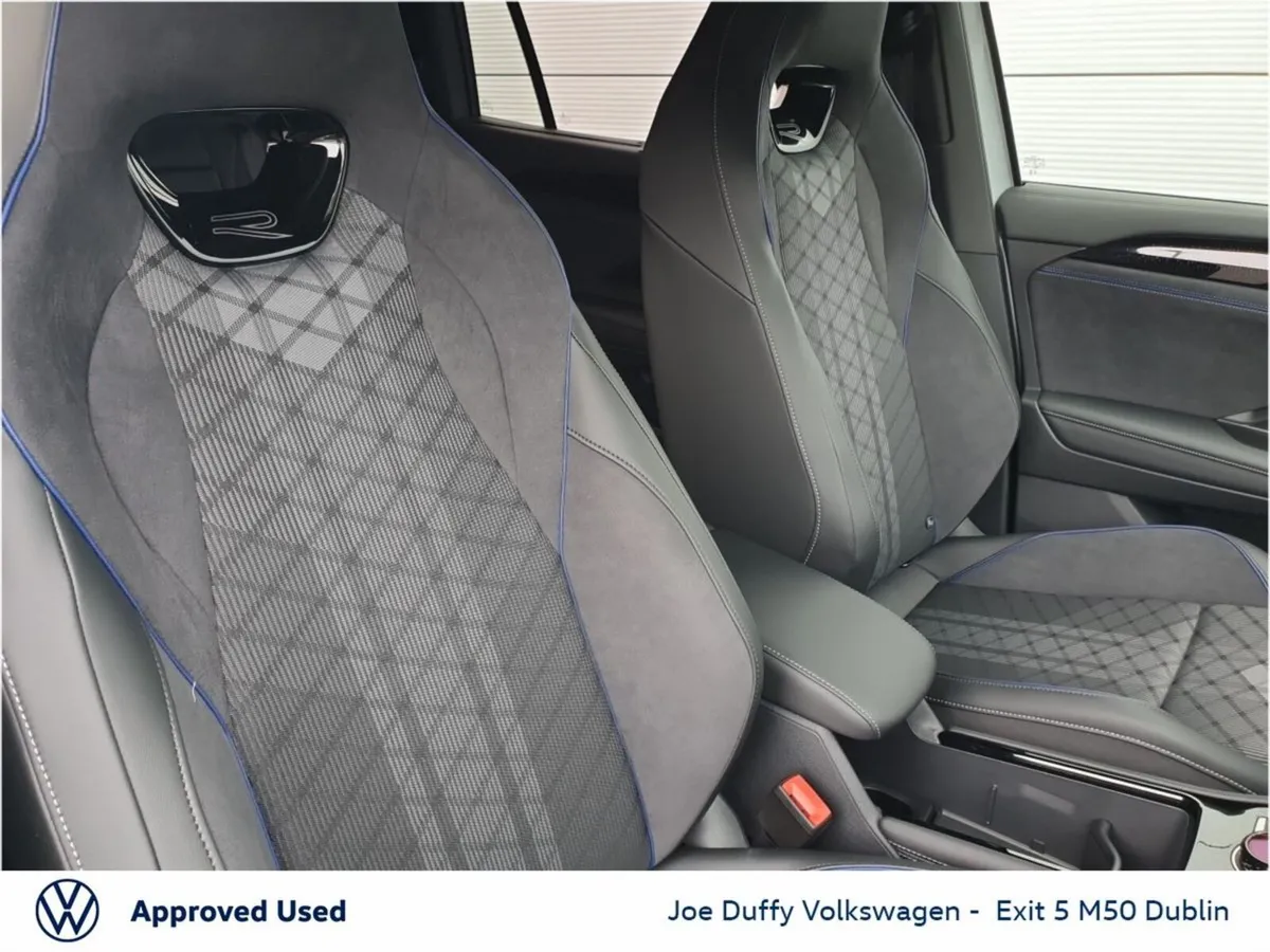 Volkswagen Tayron Estate, Petrol Plug-in Hybrid, 2026, Grey