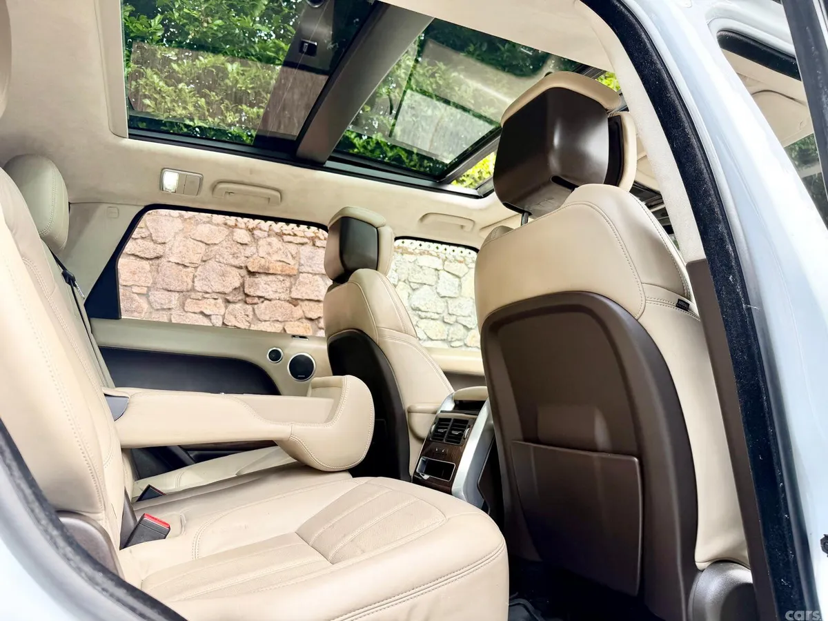 Land Rover Range Rover Sport SUV, Petrol Plug-in Hybrid, 2019, White