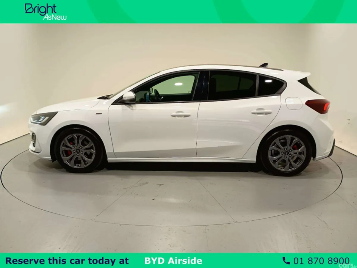 Ford Focus Hatchback, Diesel, 2024, White