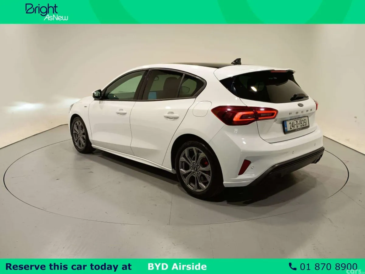 Ford Focus Hatchback, Diesel, 2024, White