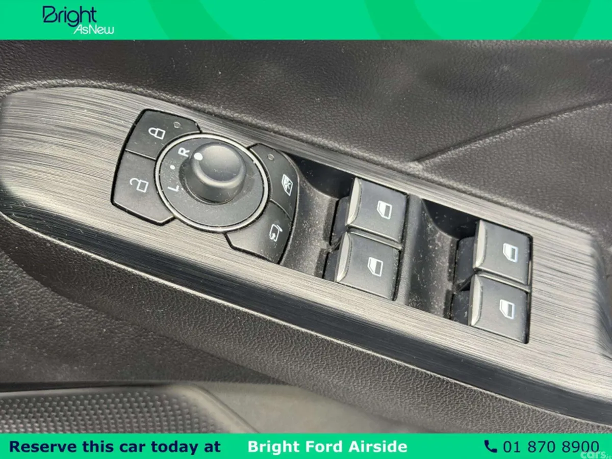 Ford Kuga MPV, Petrol Plug-in Hybrid, 2023, Blue