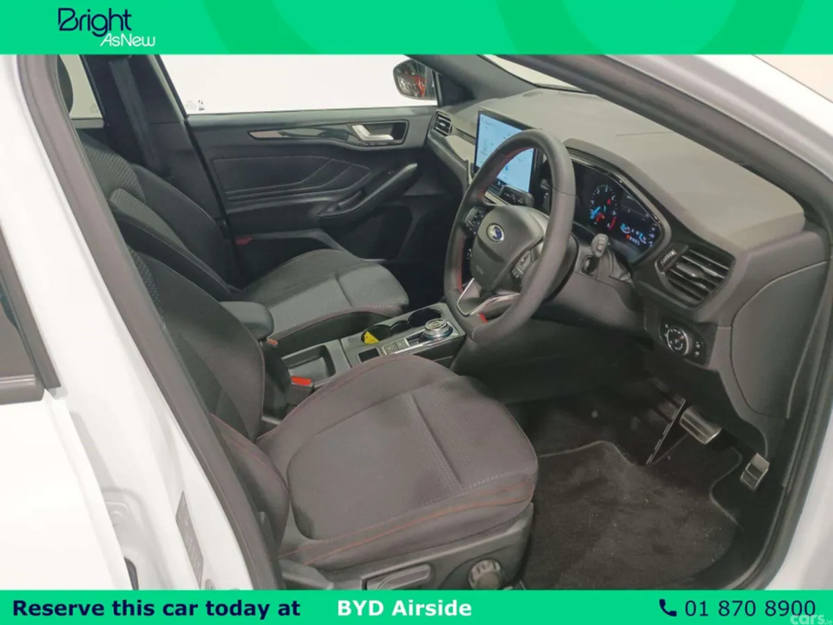 Ford Focus Hatchback, Diesel, 2024, White