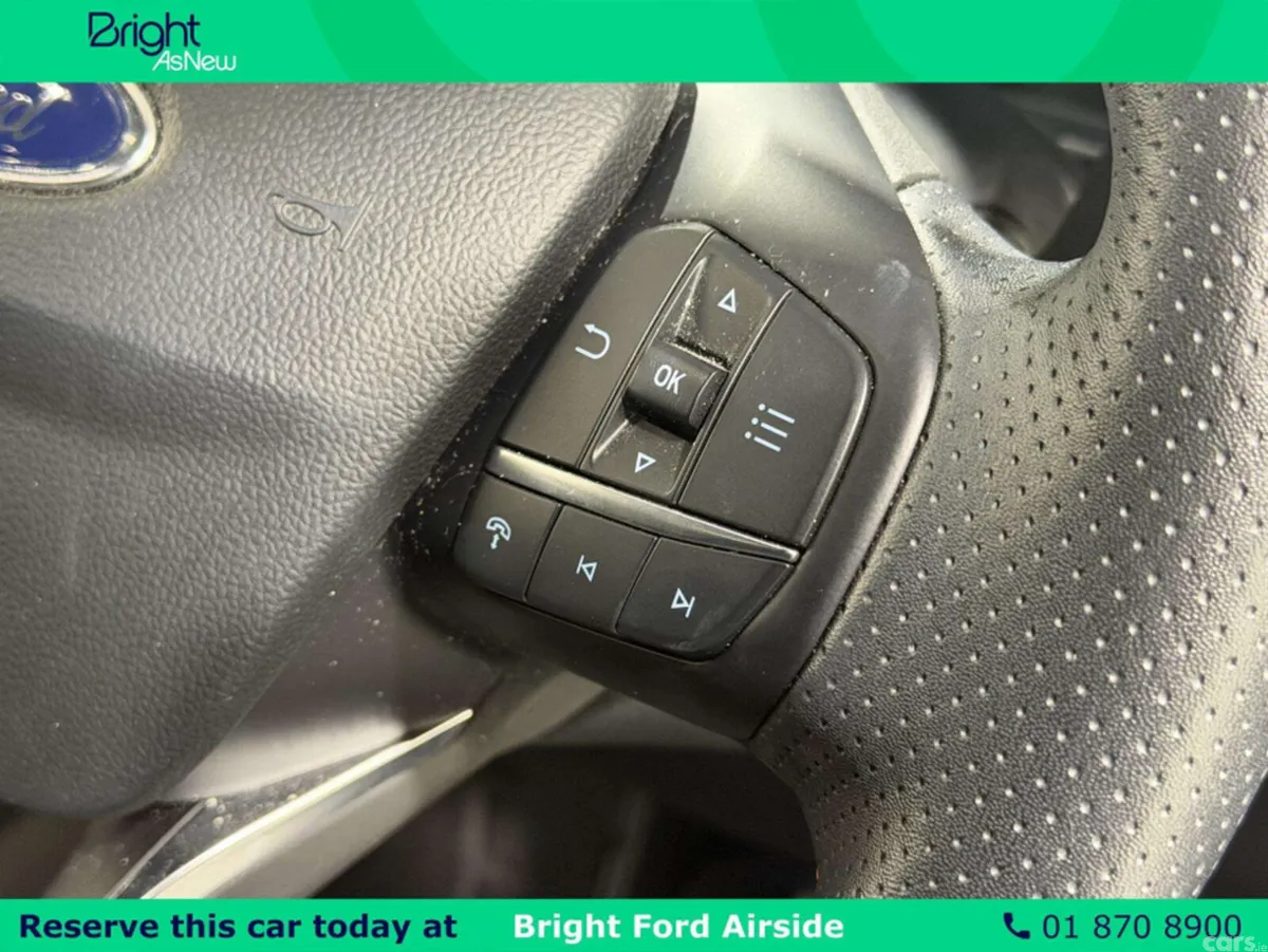 Ford Kuga MPV, Petrol Plug-in Hybrid, 2023, Blue