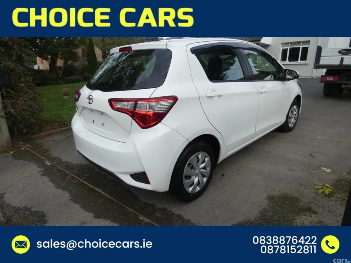 Toyota Yaris Hatchback, Petrol, 2018, White