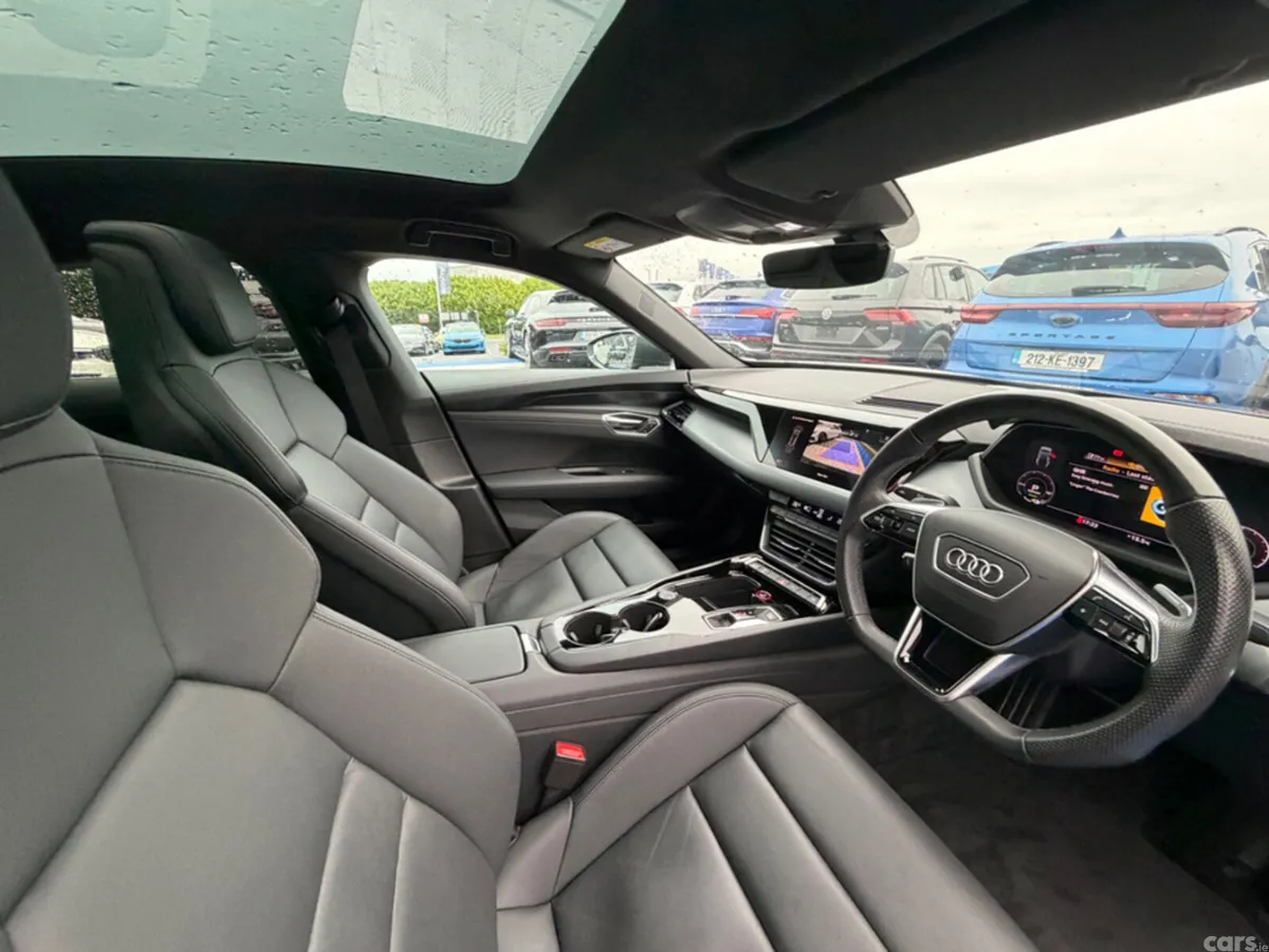 Audi e-tron GT quattro Coupe, Electric, 2022, Grey