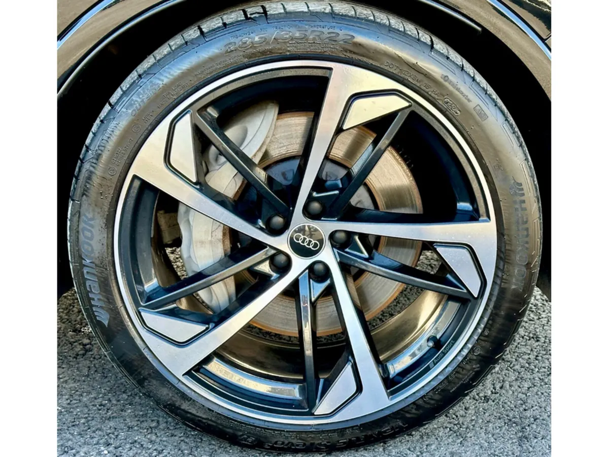 Audi Q7 SUV, Petrol Hybrid, 2023, Black