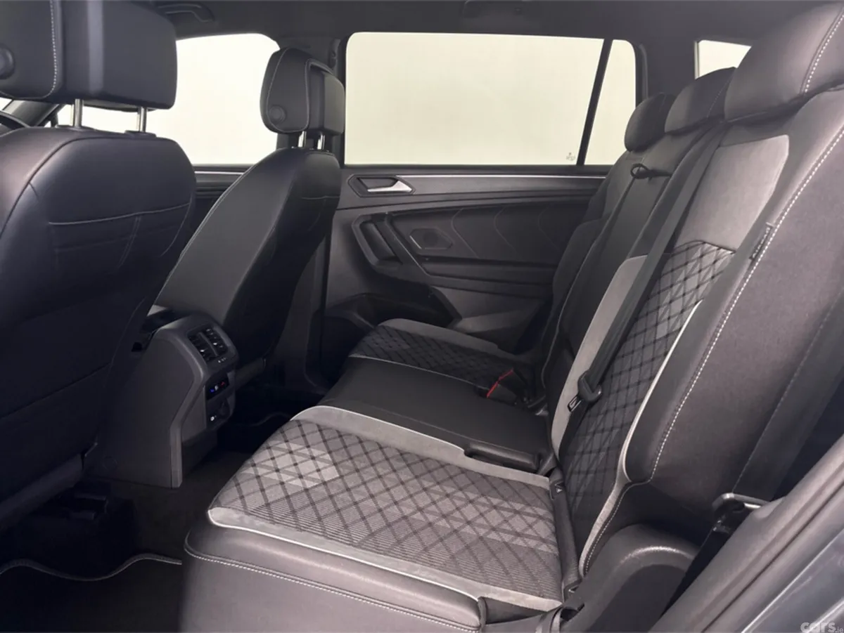 Volkswagen Tiguan Allspace SUV, Diesel, 2023, Grey