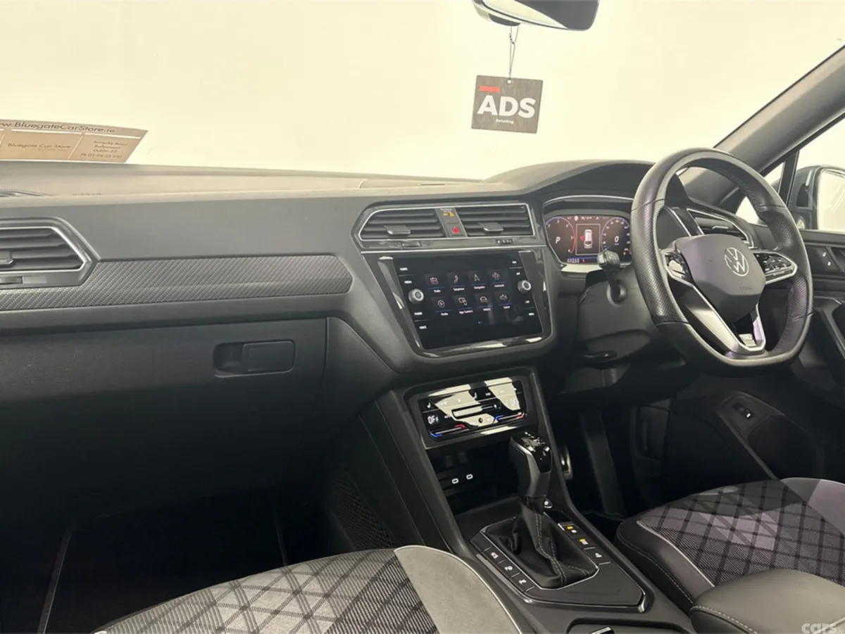 Volkswagen Tiguan Allspace SUV, Diesel, 2023, Grey