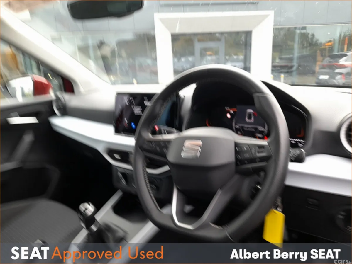 SEAT Arona Hatchback, Petrol, 2026, Red