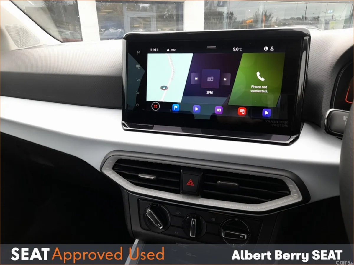 SEAT Arona Hatchback, Petrol, 2026, Red