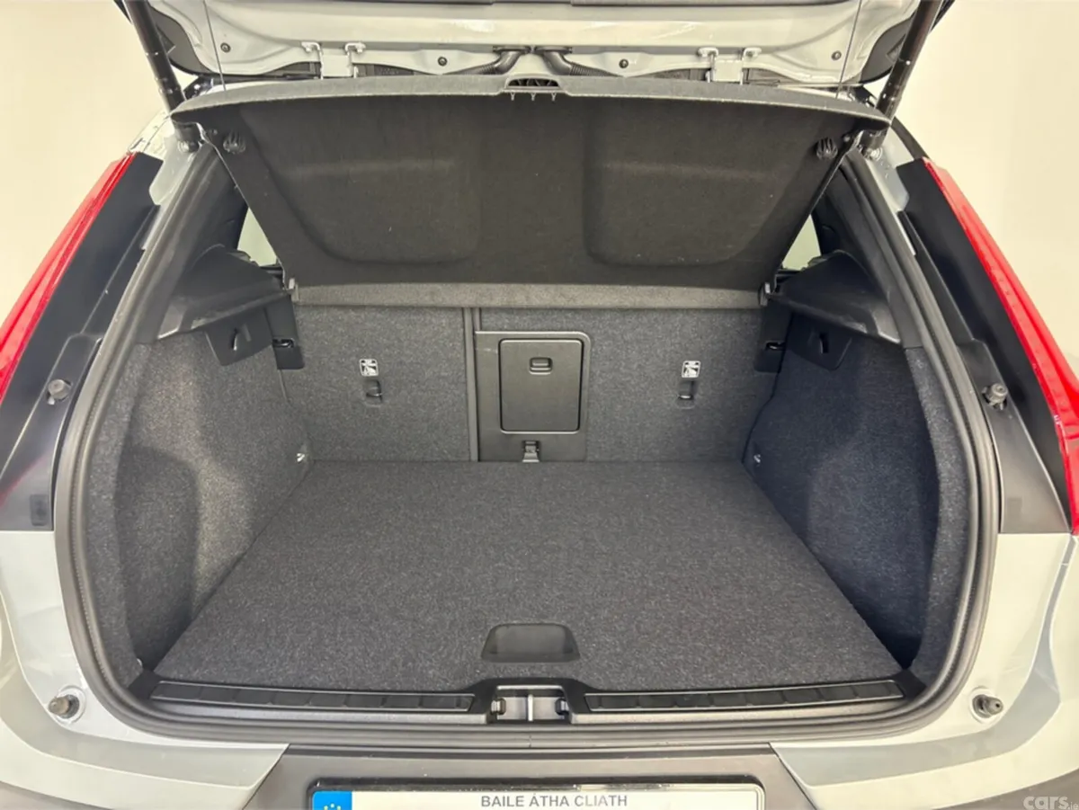 Volvo XC40 SUV, Electric, 2024, Grey
