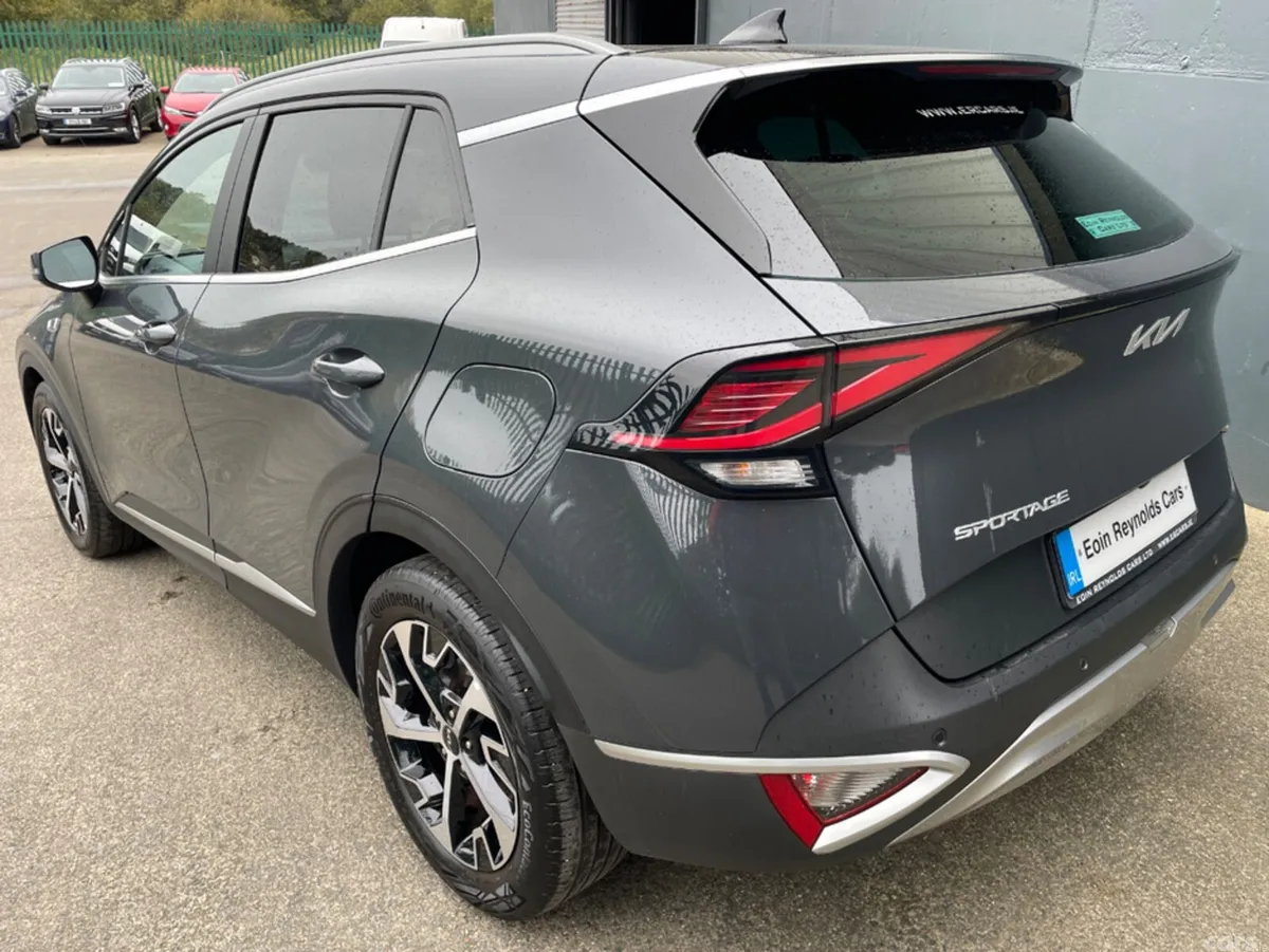 Kia Sportage SUV, Diesel, 2024, Grey