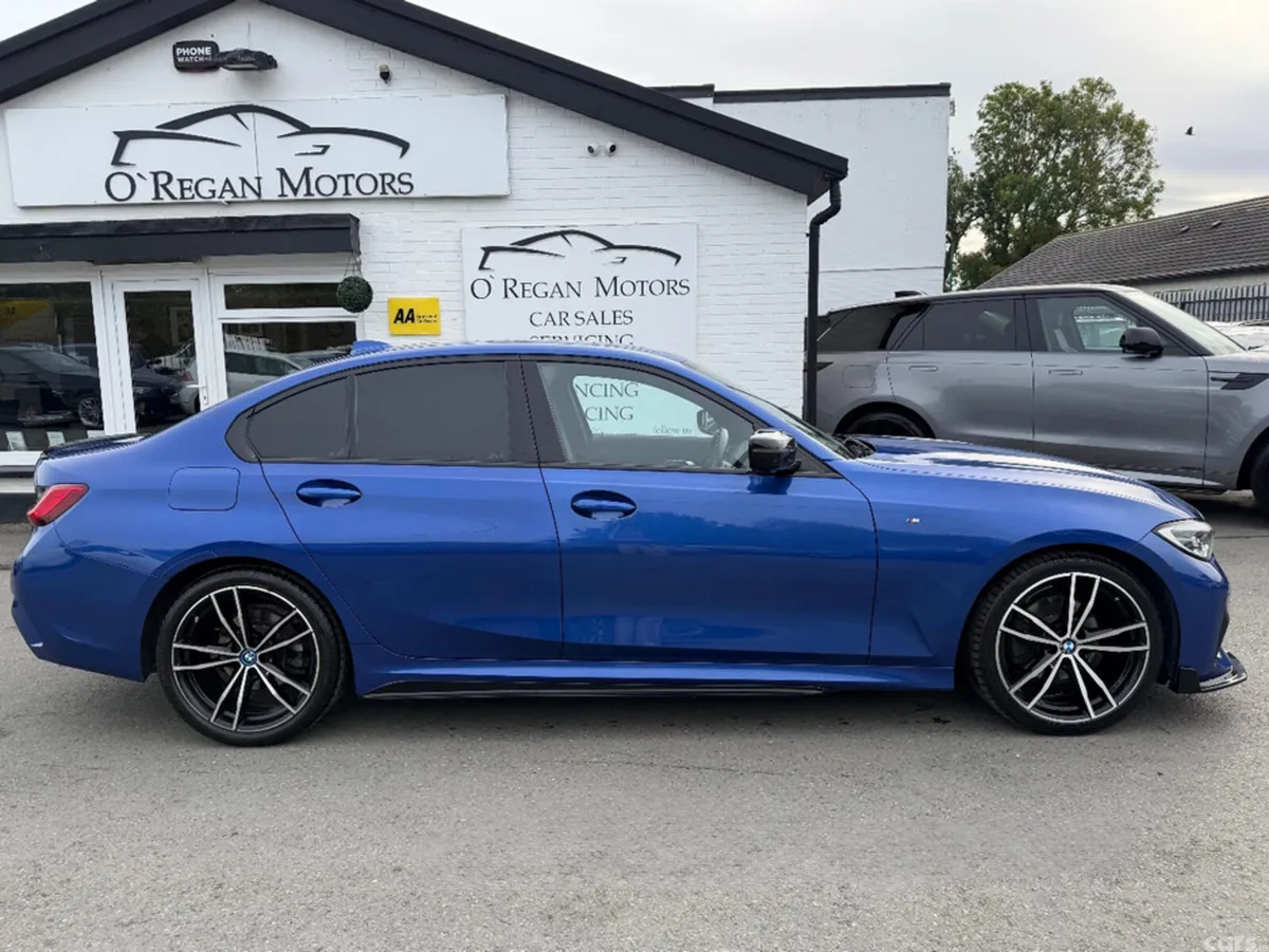 BMW 3-Series Saloon, Diesel, 2019, Blue
