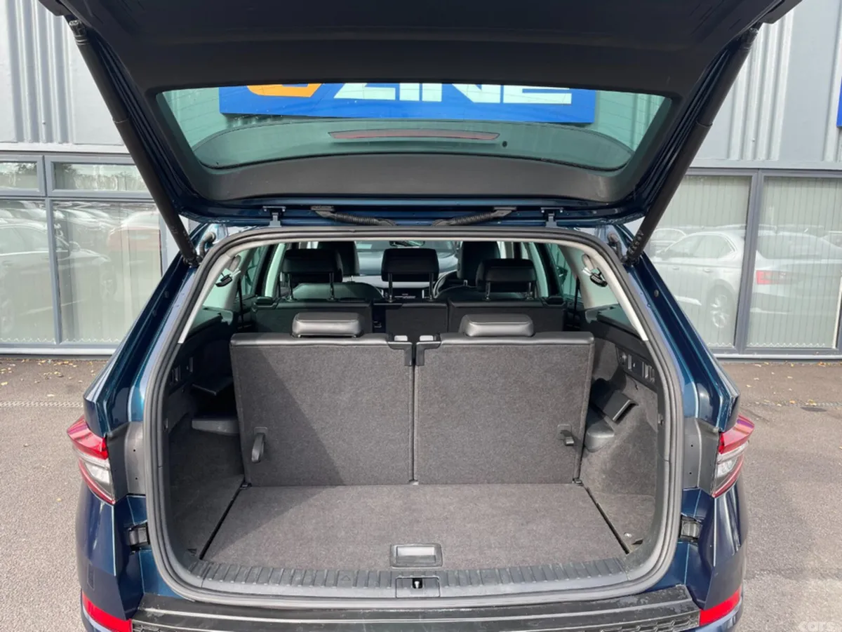 Skoda Kodiaq Estate, Diesel, 2023, Blue