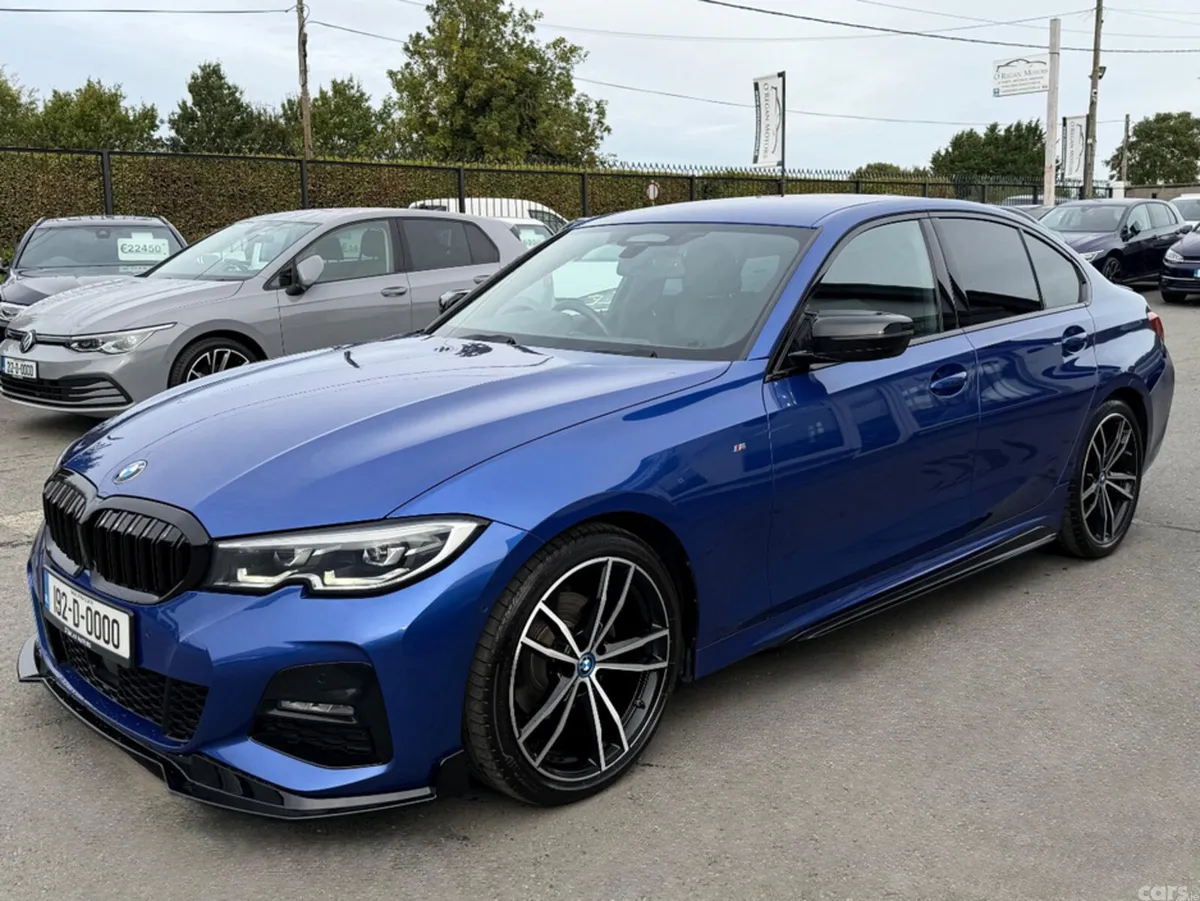 BMW 3-Series Saloon, Diesel, 2019, Blue